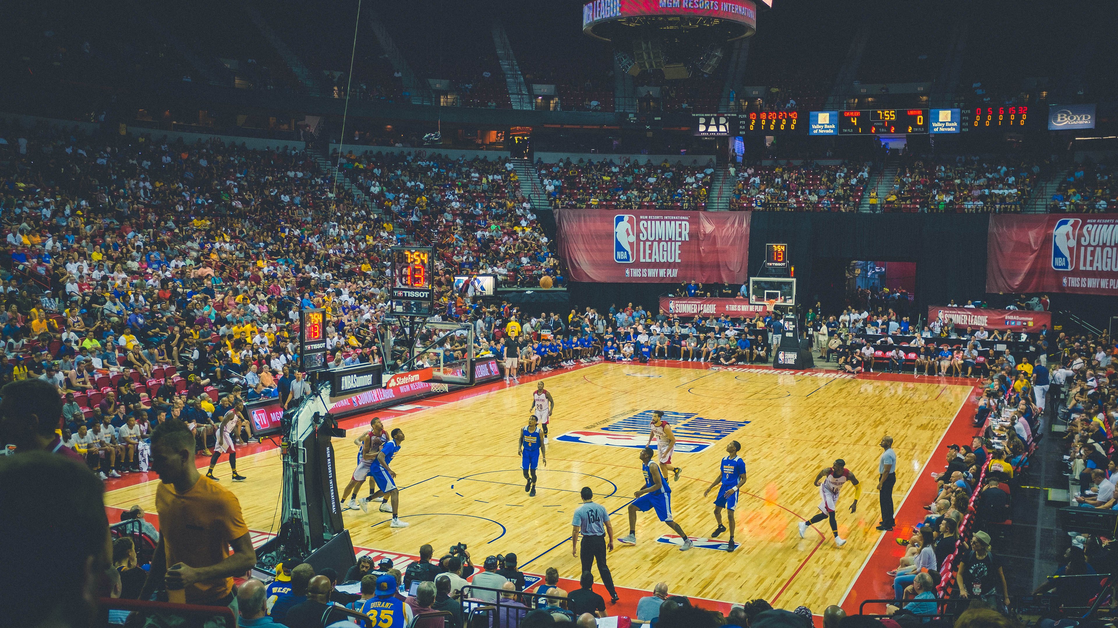 大型水上漂浮运动会，水上运动的全新体验，水上运动会有什么项目