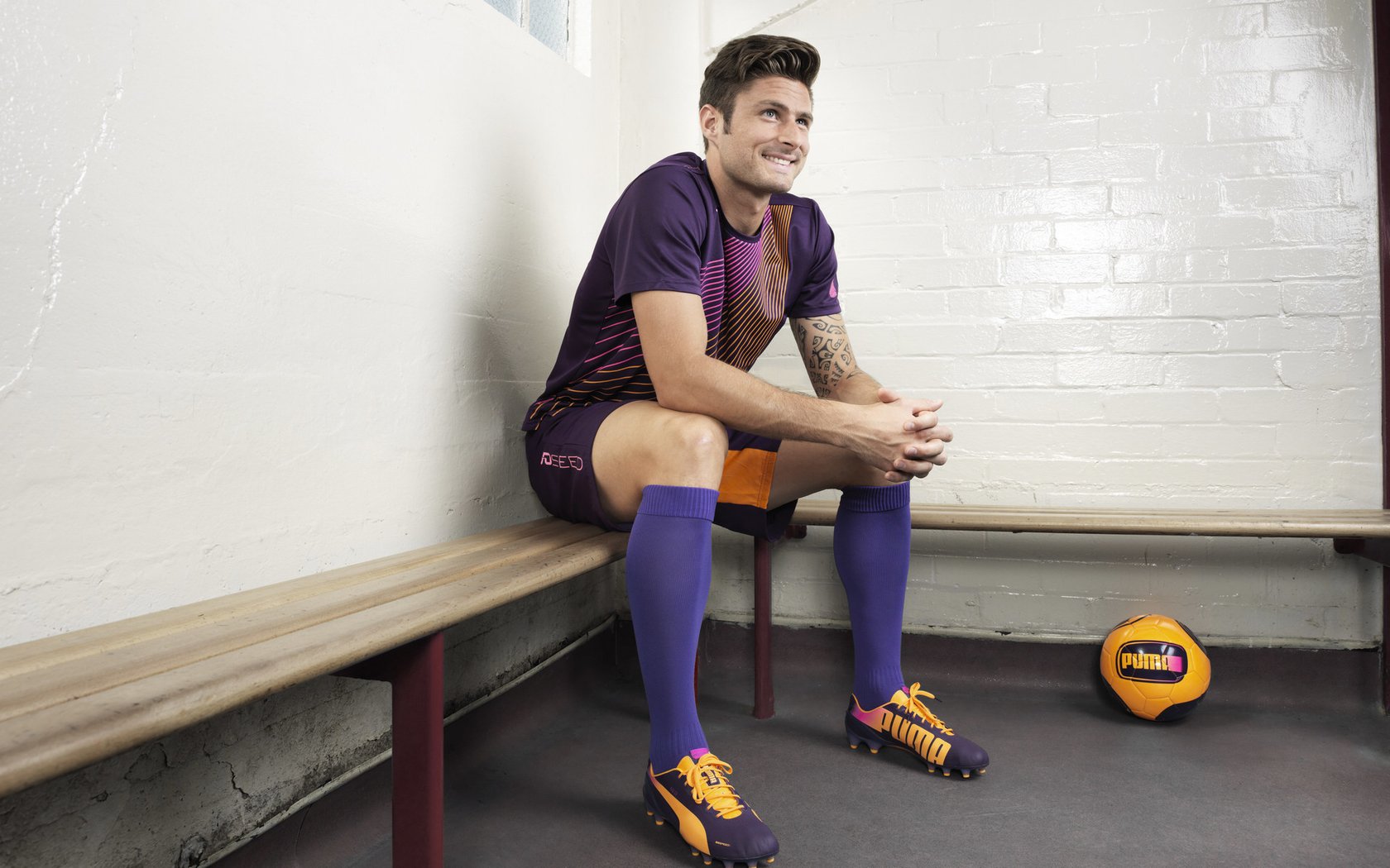 智能轮滑竞技赛，科技带动运动新潮流，智趣轮滑