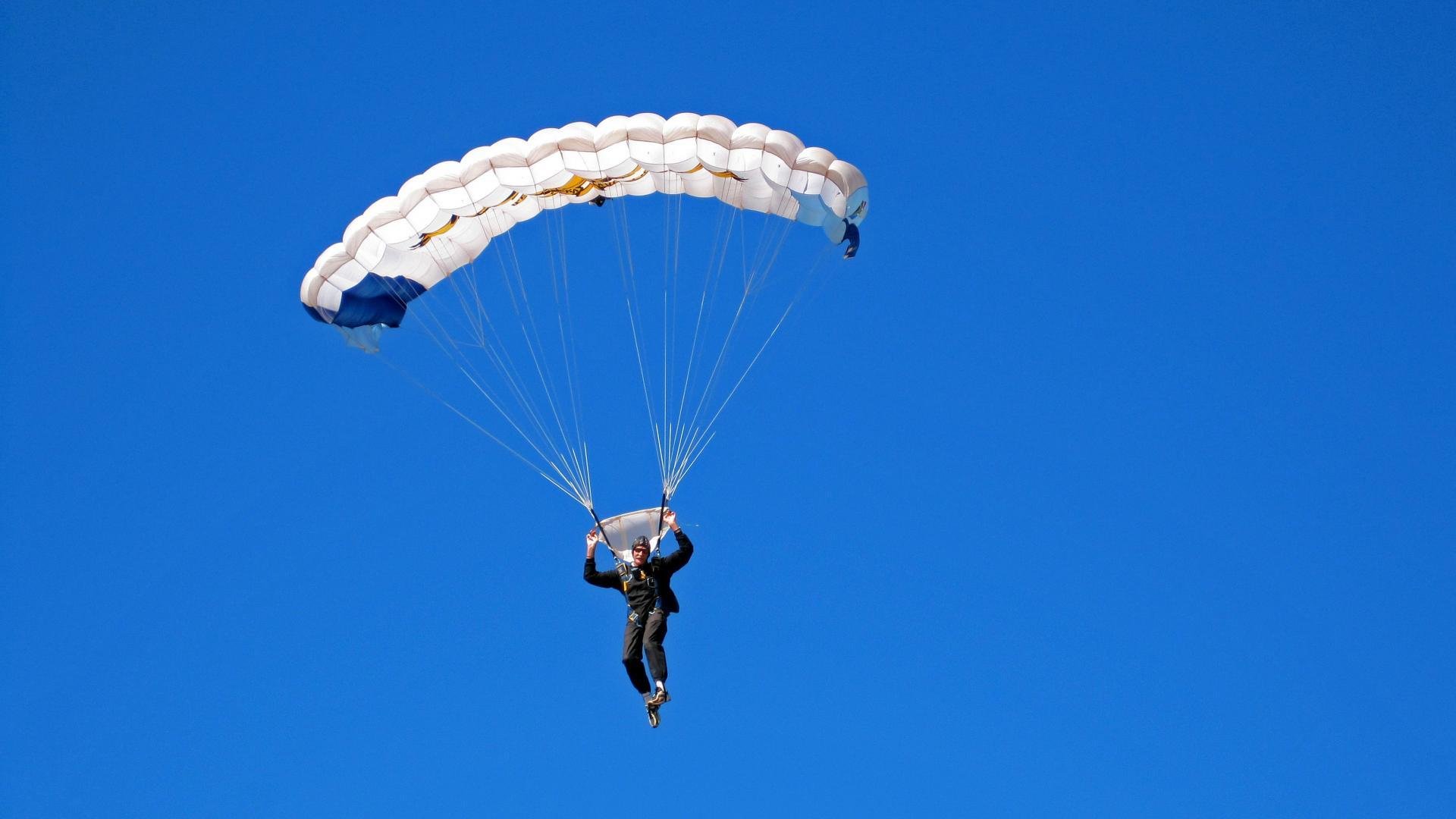 未来展望:明年最有潜力冲击总冠军的球队,今年最有希望夺冠的球队
